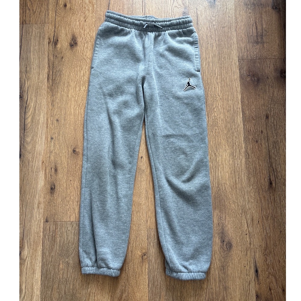 Jordan Kids Gray Fleece Joggers Jumpman Logo Sweatpants Size M 10-12 A716-GEH